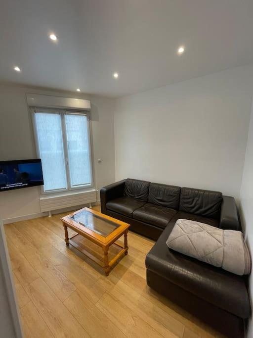 Paris Centre Clamart Hopital Percy Appart 2 Pieces Tres Lumineux Grand Εξωτερικό φωτογραφία
