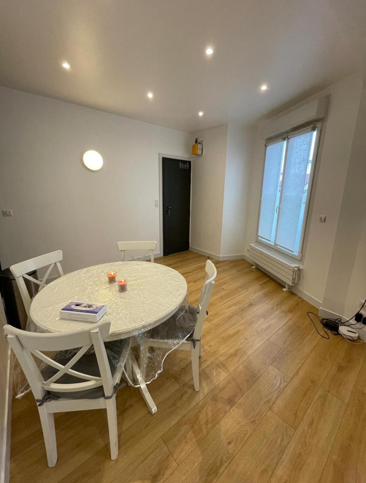 Paris Centre Clamart Hopital Percy Appart 2 Pieces Tres Lumineux Grand Εξωτερικό φωτογραφία